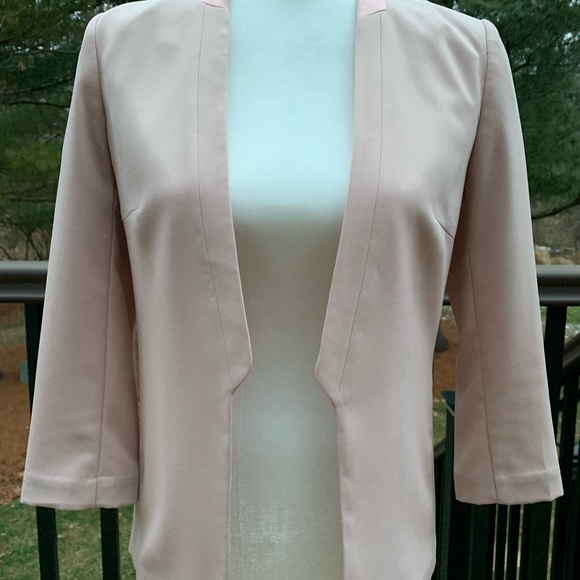 H & M Pink Casual and Work Blazer EUC - Picture 1 of 15